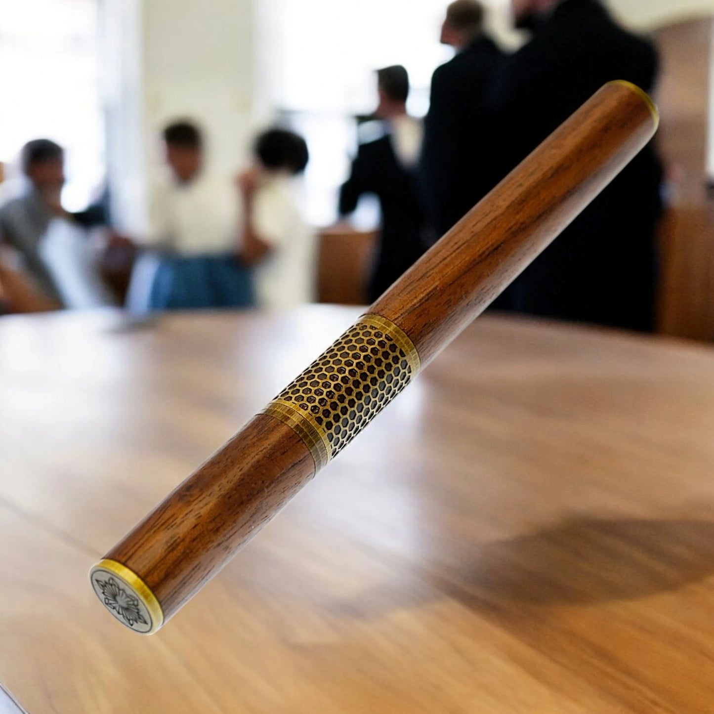 Rollerball pen Hive in Irish Walnut