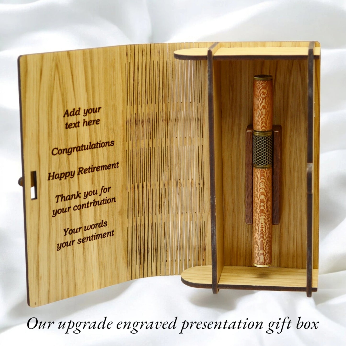 Engraveable oak-finished wooden pen presentation gift box – handcrafted in Ireland by Irish Pens