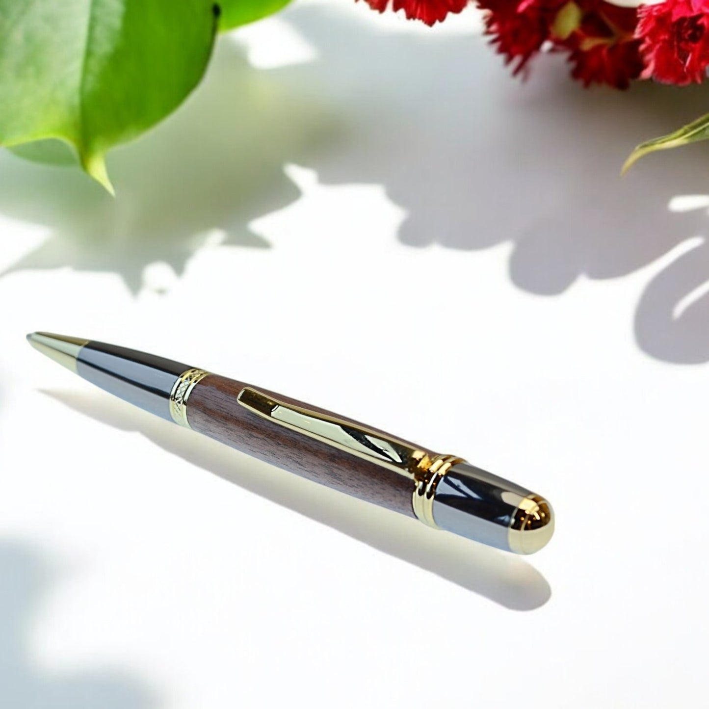 Ballpoint Irish made gift pen sheelan in Irish Walnut