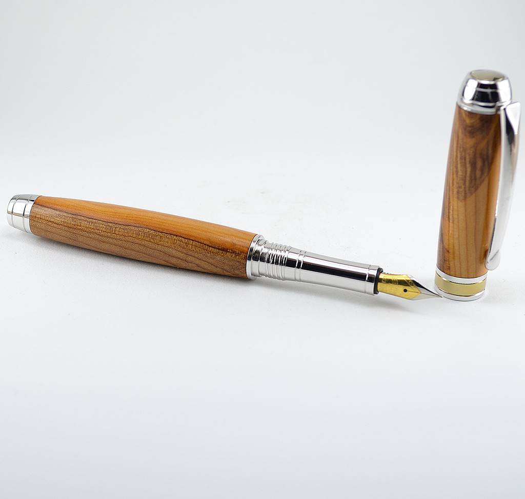 Fountain pen handmade gift of Irish Yew made in Ireland by Irish Pens