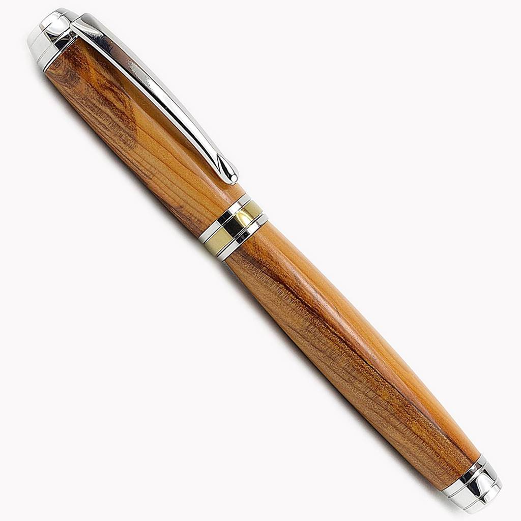 Fountain pen handmade gift of Irish Yew made in Ireland by Irish Pens