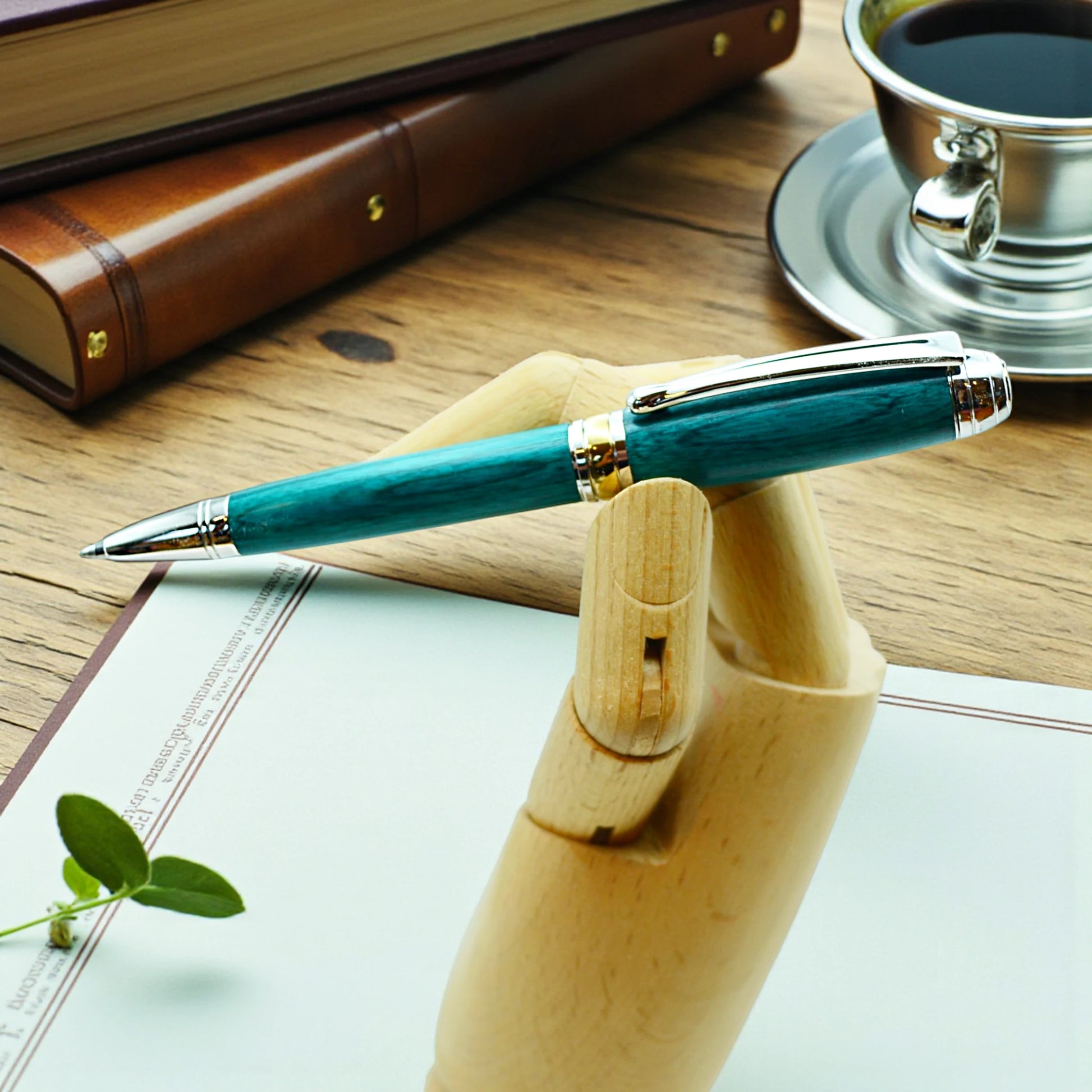 Irish Pens Woodland Collection – Emerald Green Rhodium Pen